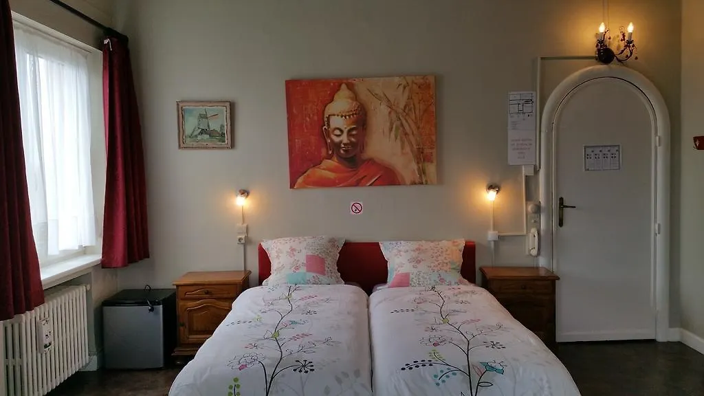 B&B Aan Duin En Zee Candle Oostende
